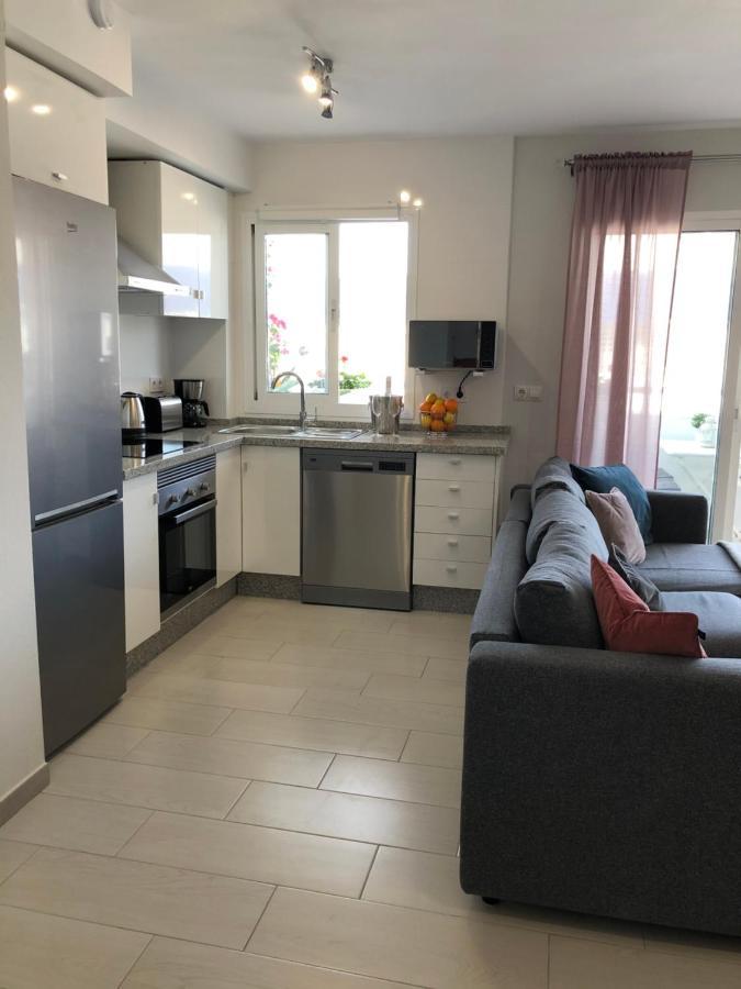 Victoria Luxury Beachfront Apartment In Benalmadena Costa Ngoại thất bức ảnh