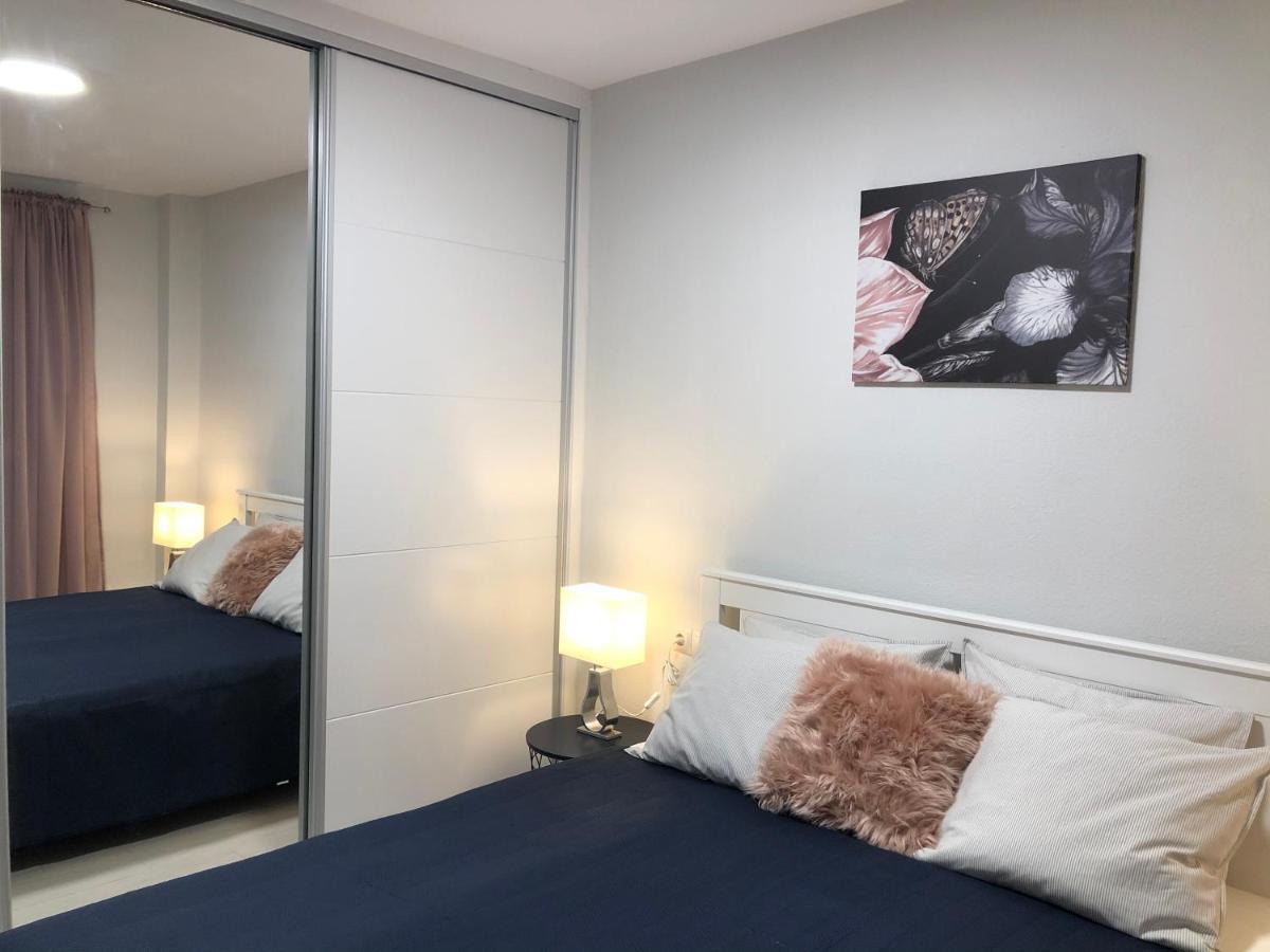 Victoria Luxury Beachfront Apartment In Benalmadena Costa Ngoại thất bức ảnh