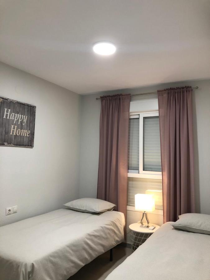 Victoria Luxury Beachfront Apartment In Benalmadena Costa Ngoại thất bức ảnh