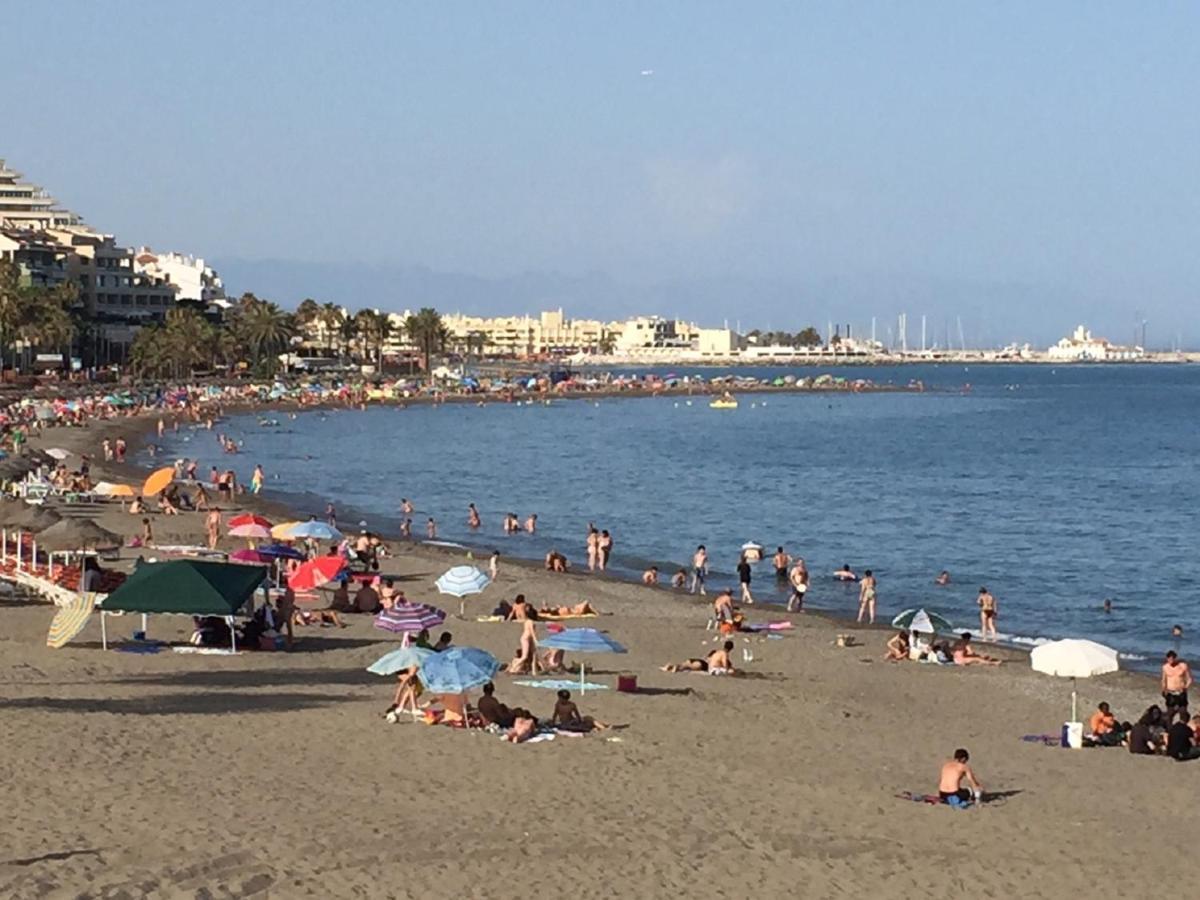 Victoria Luxury Beachfront Apartment In Benalmadena Costa Ngoại thất bức ảnh
