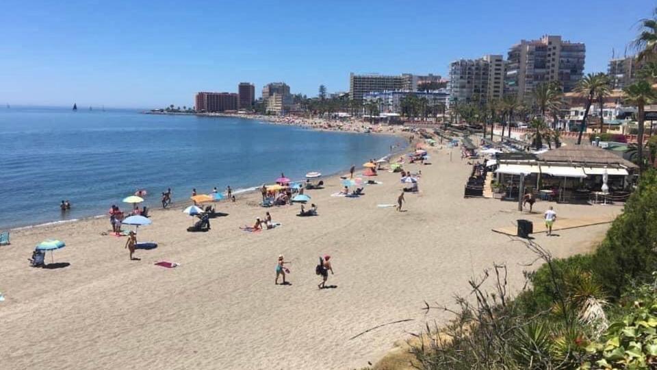 Victoria Luxury Beachfront Apartment In Benalmadena Costa Ngoại thất bức ảnh
