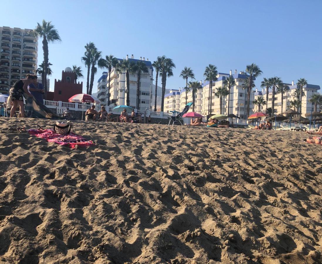 Victoria Luxury Beachfront Apartment In Benalmadena Costa Ngoại thất bức ảnh