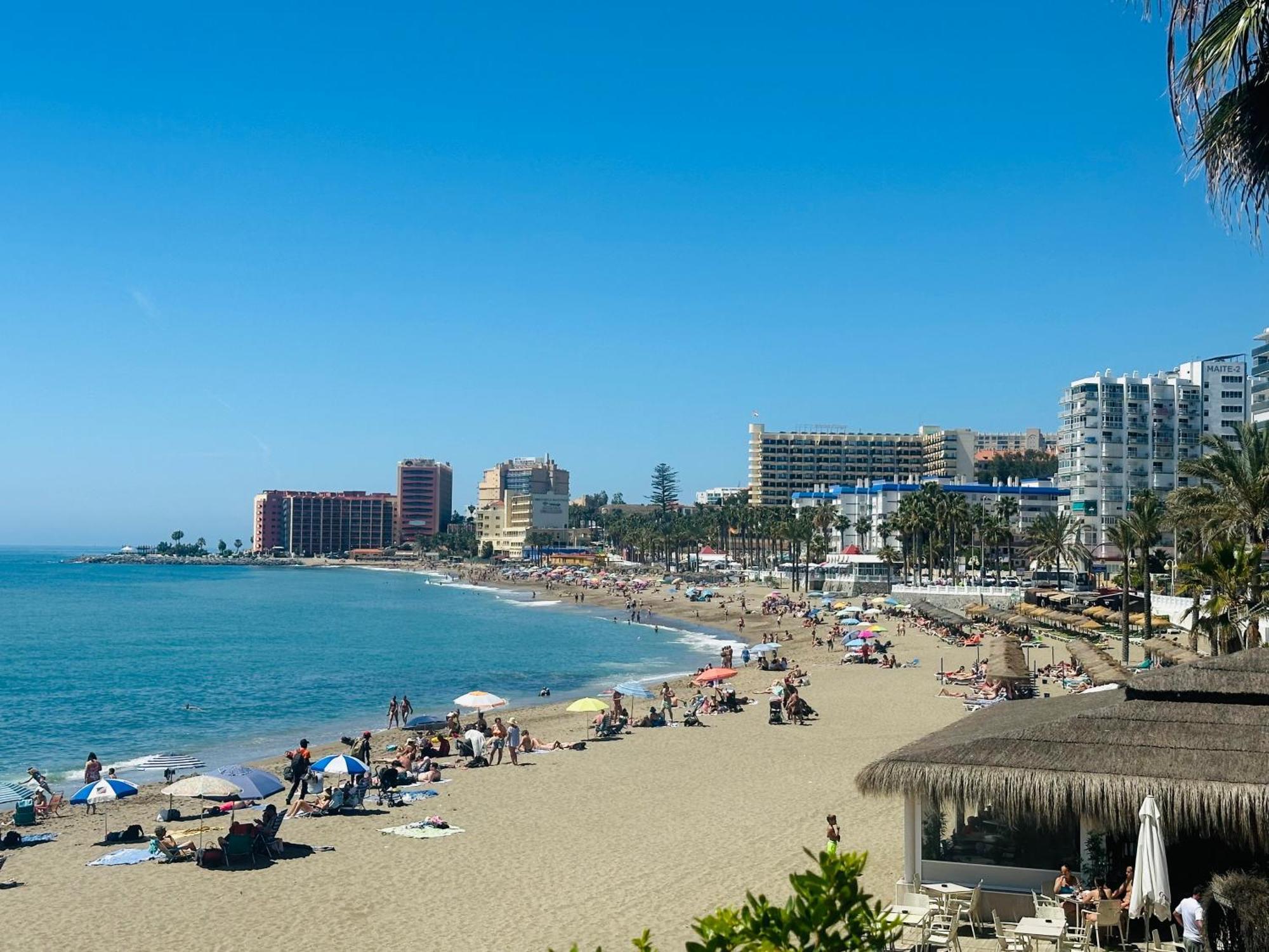 Victoria Luxury Beachfront Apartment In Benalmadena Costa Ngoại thất bức ảnh